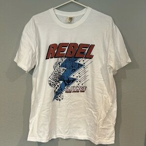 New and never worn T-shirt / Rebel Sz L